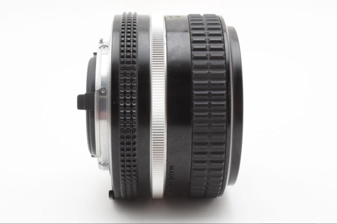 ア*ワ様 【美品】Nikon Ai-s 50mm f/1.4 単焦点 レンズ ニ