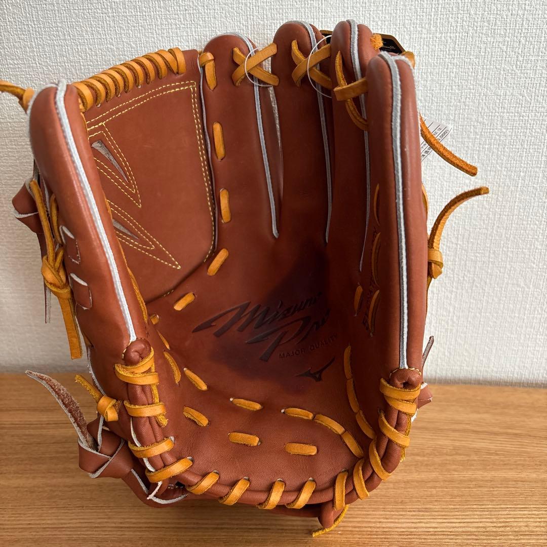 ミズノプロ　投手用　硬式　グローブ　グラブ　高校野球対応　定価66,000円