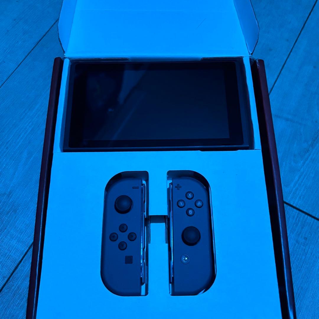 【傷無し・箱あり・画面シール付き】Nintendo Switch 本体 ブラック