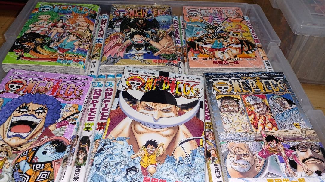 【ほぼ新品】ONE PIECE 1巻〜111巻セット プラスチックケース付き