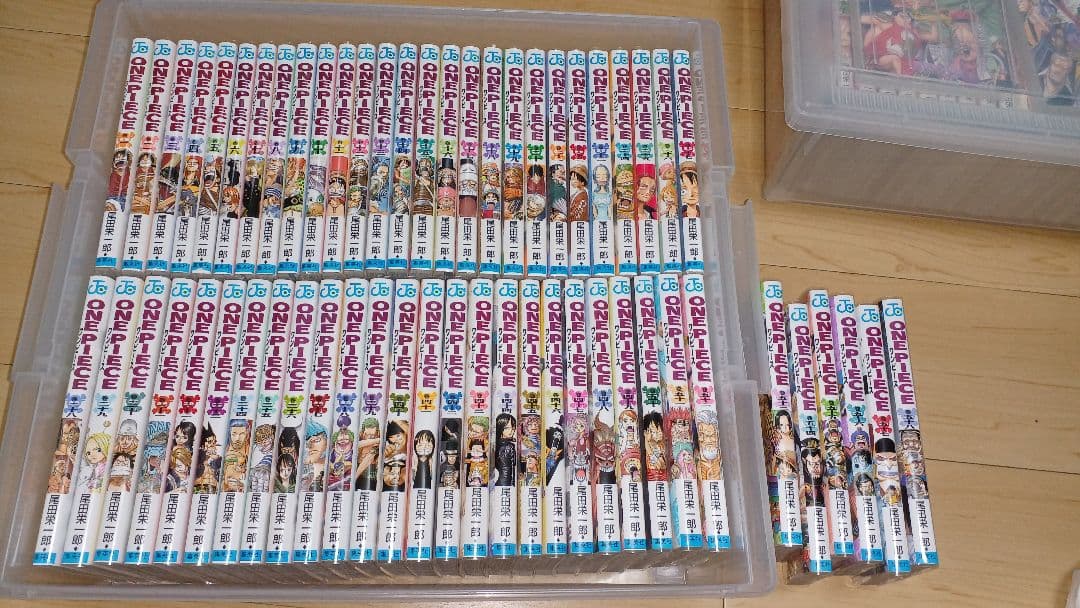 【ほぼ新品】ONE PIECE 1巻〜111巻セット プラスチックケース付き