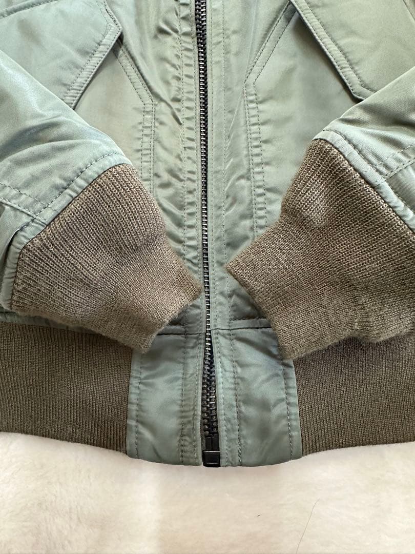 トレSOLDOUT AVIREX フライトジャケット (M)