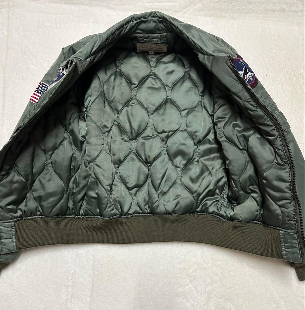 トレSOLDOUT AVIREX フライトジャケット (M)