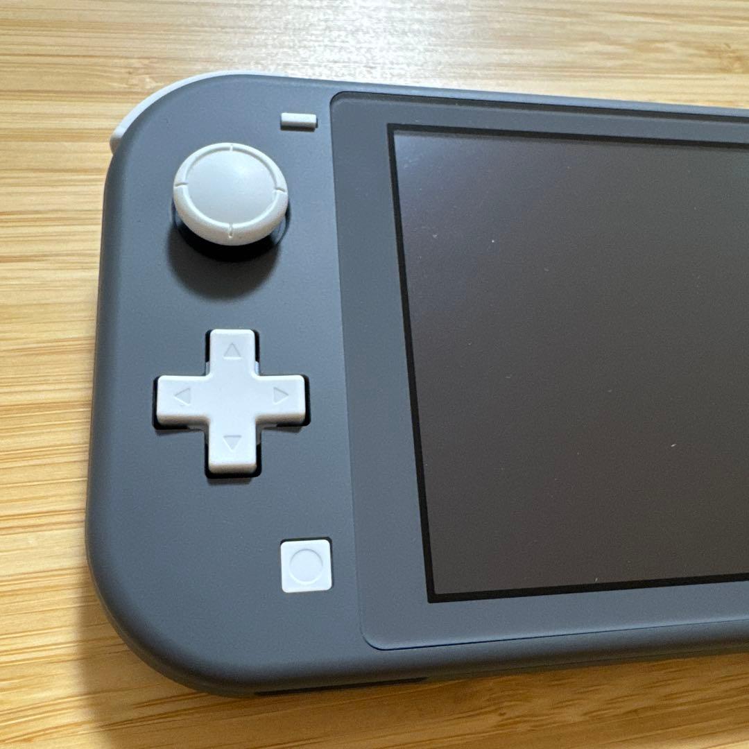 ニンテンドースイッチライト　グレー