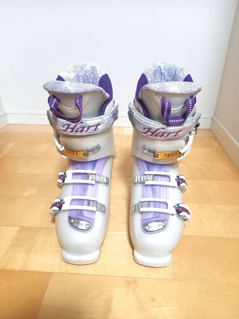 綺麗です。女性用スキーセット