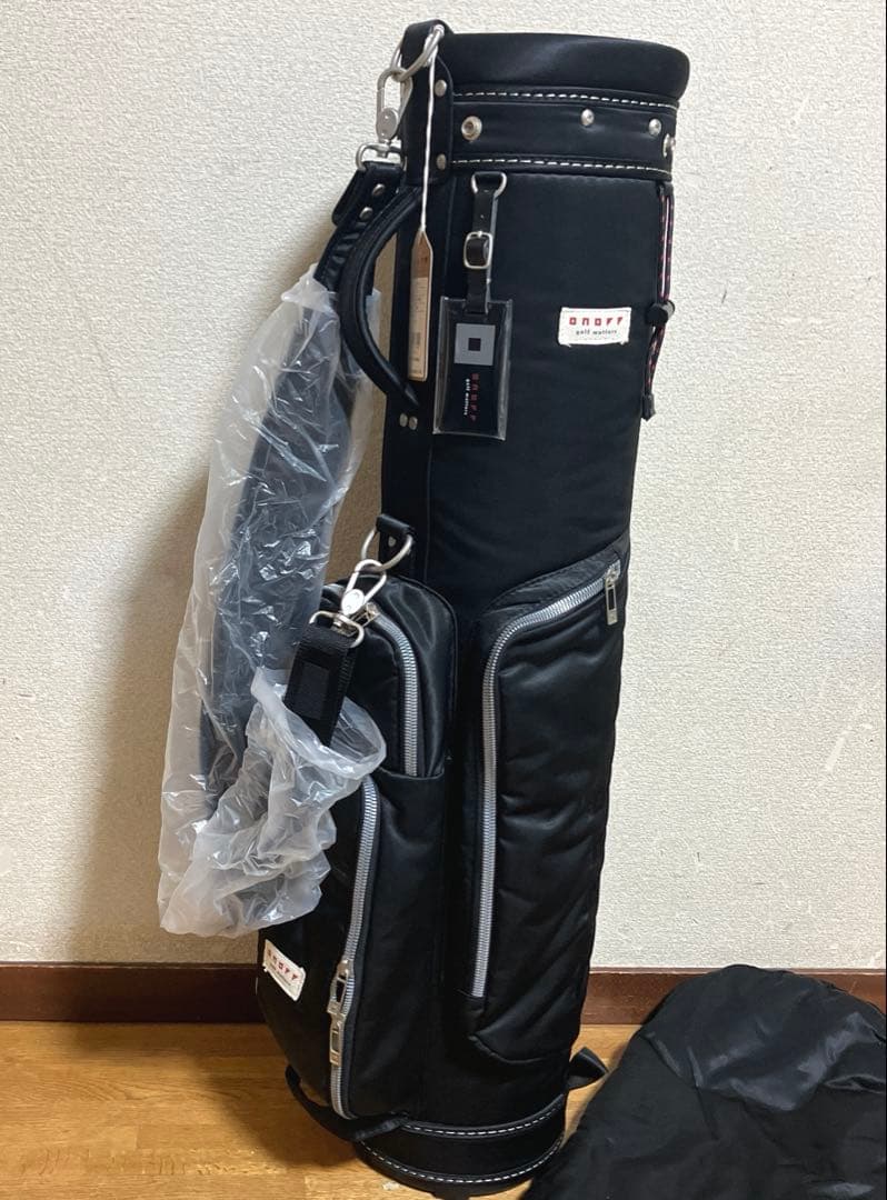 〈未使用〉オノフ ONOFF キャディバッグ 軽量 ７型 小型 ブラック