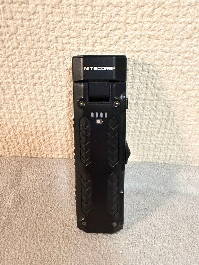 NITECORE EDC09 懐中電灯