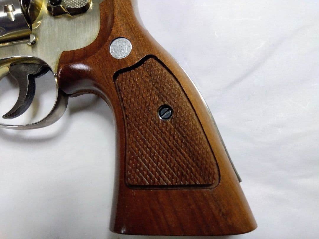 コクサイ S&W COMBAT MAGNUM 357リボルバー 金属製