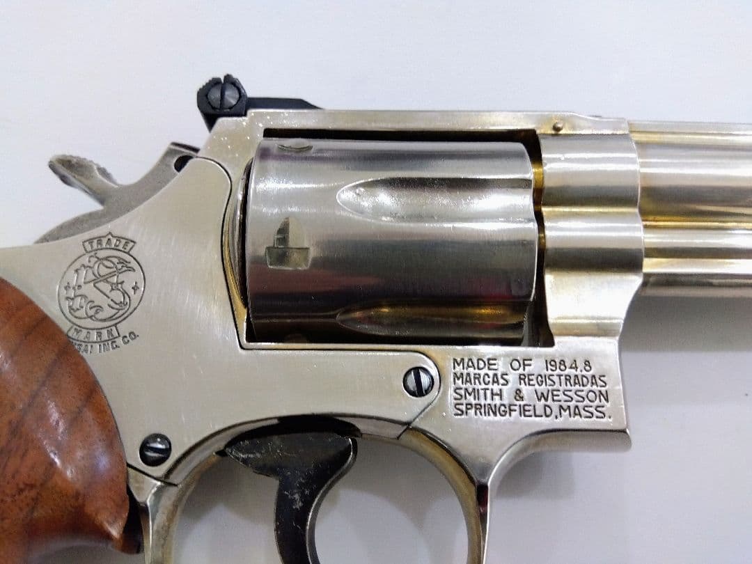 コクサイ S&W COMBAT MAGNUM 357リボルバー 金属製