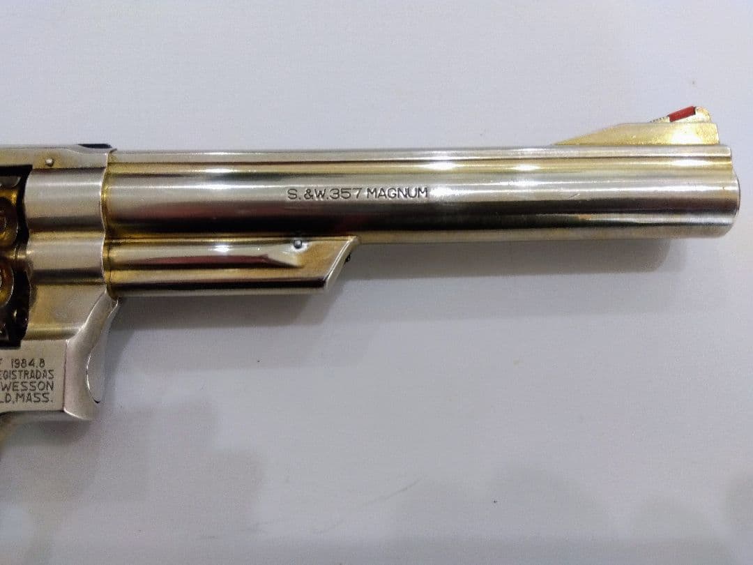 コクサイ S&W COMBAT MAGNUM 357リボルバー 金属製