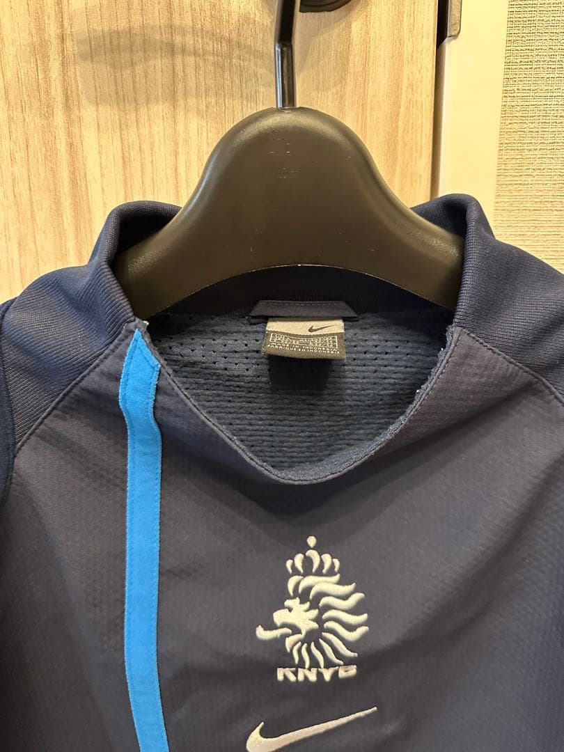 オランダ代表 NIKE KNVB トレーニングトップ スポンサー入り