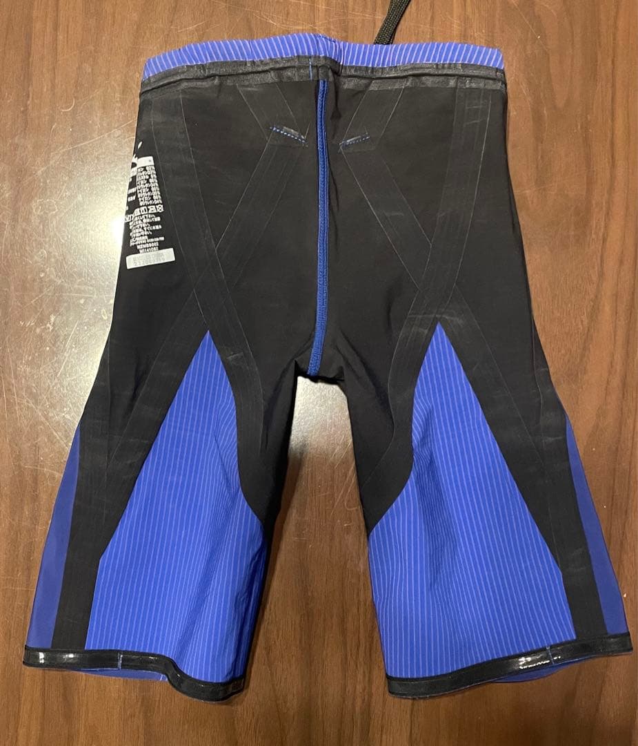 ☆タイムセール中☆【新品未使用】ミズノ競泳高速水着MR 2XS