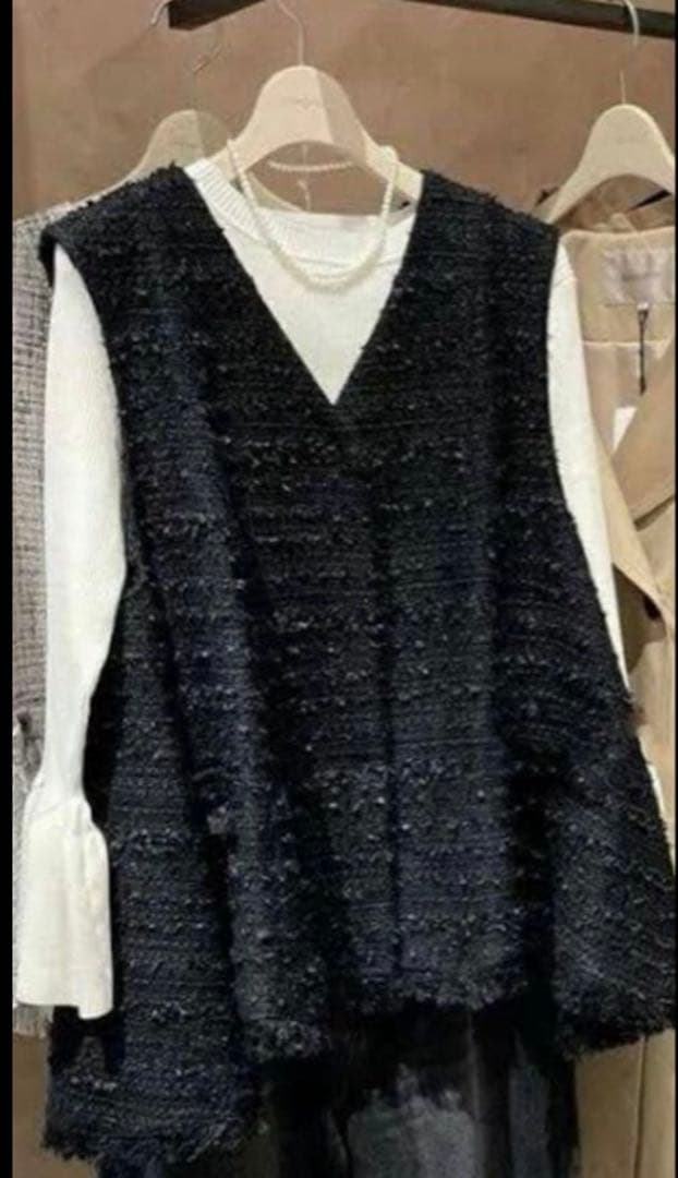 【未使用タグ付】カデュネ 川上桃子さんコラボ フレアジレ ツイード 黒 38