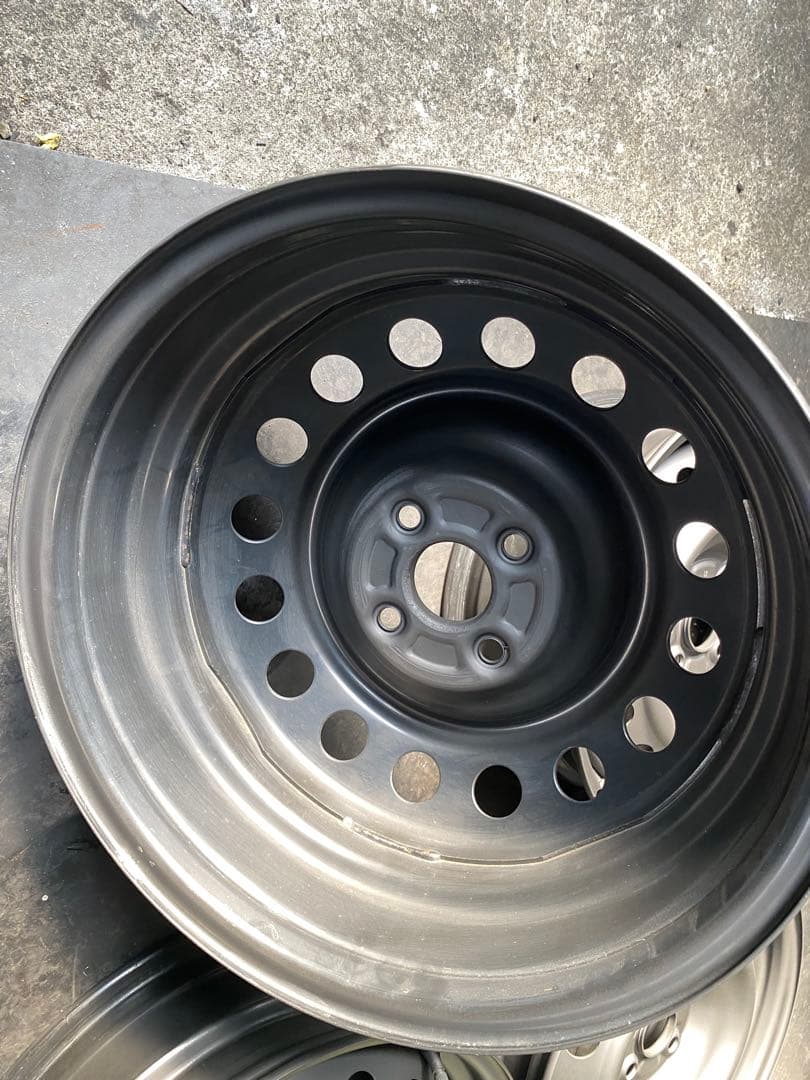 大阪 引取可 16インチ スチールホイール マットブラック 4本セット