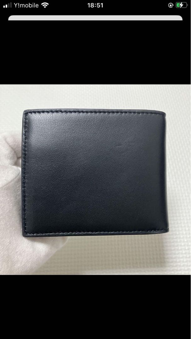 未使用　DIESELディーゼル レザー二つ折り財布　ブラック　黒　「D」ロゴ