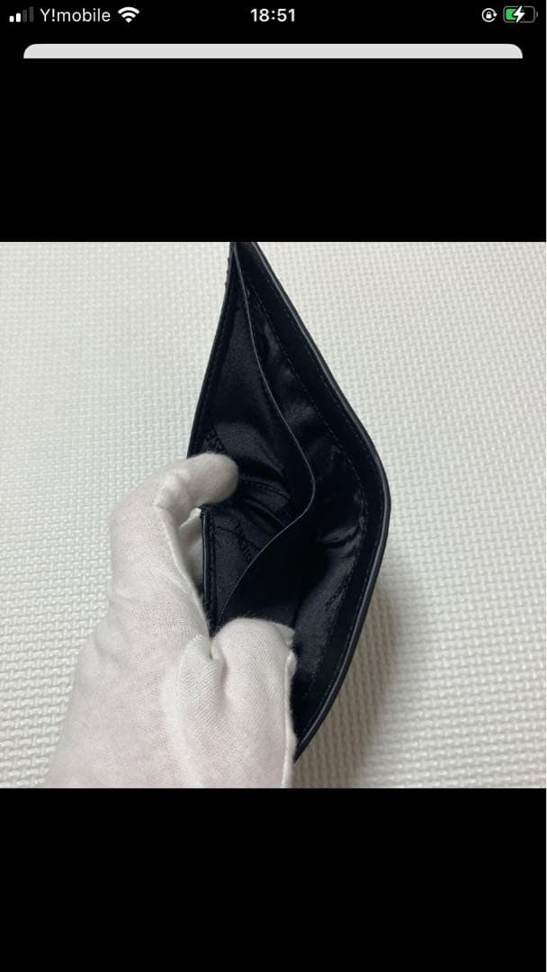 未使用　DIESELディーゼル レザー二つ折り財布　ブラック　黒　「D」ロゴ