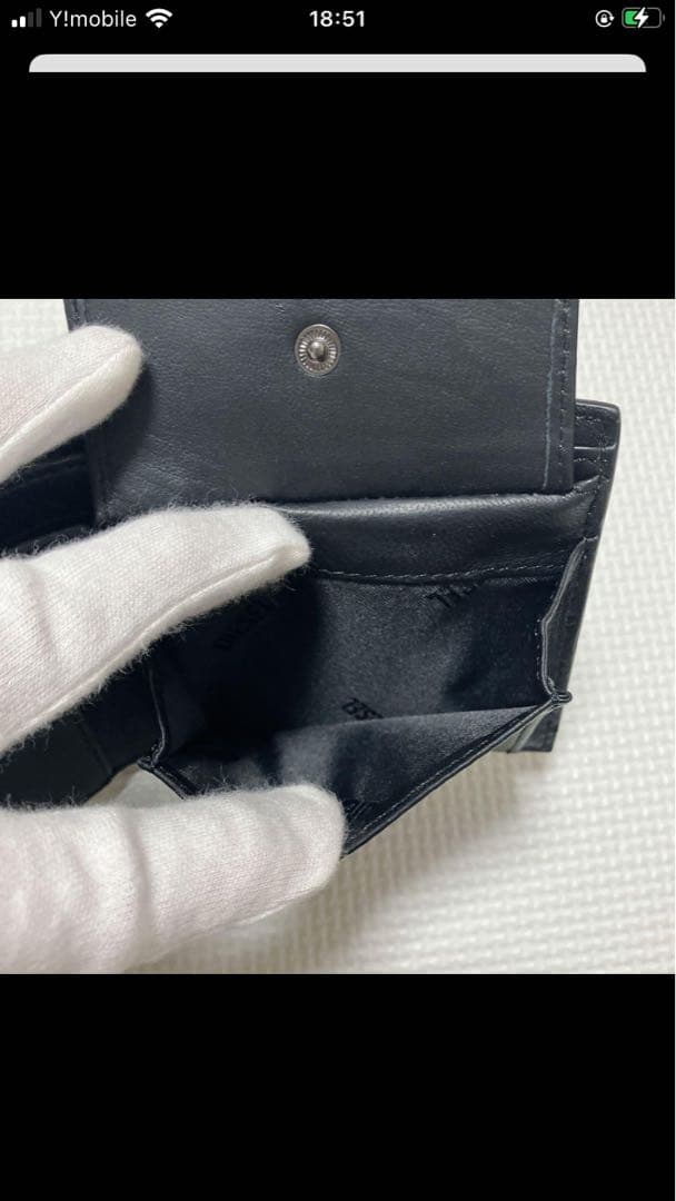 未使用　DIESELディーゼル レザー二つ折り財布　ブラック　黒　「D」ロゴ