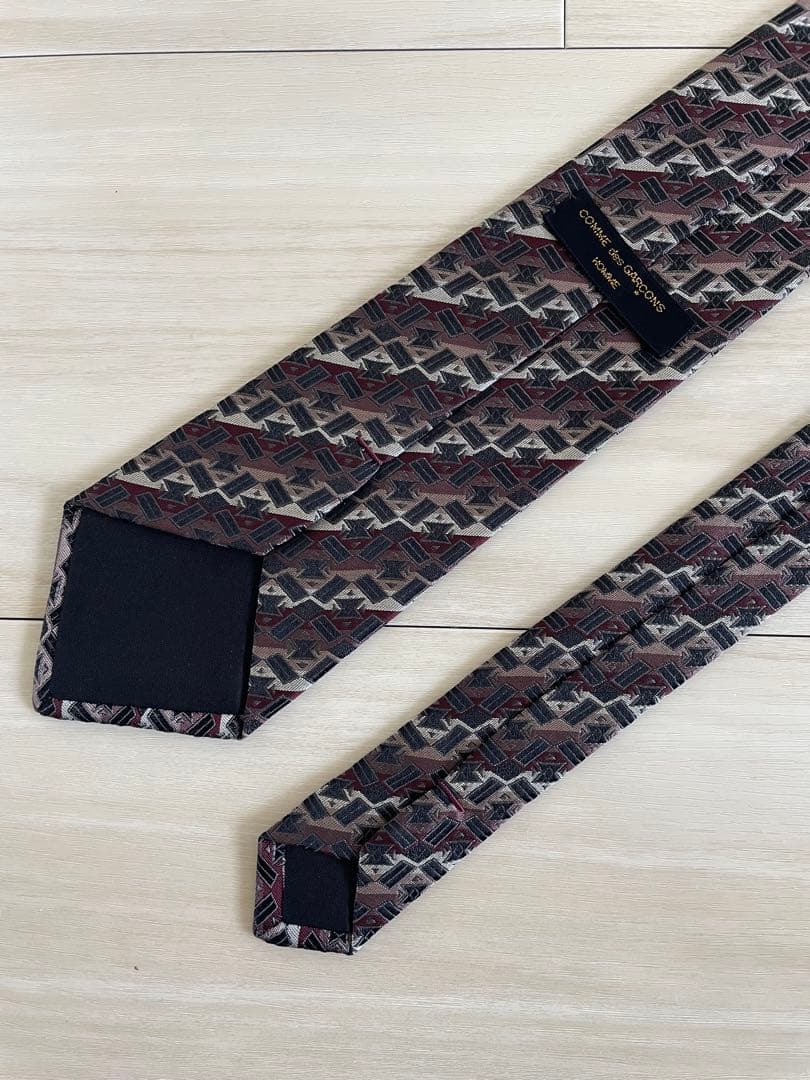 【美品】コムデギャルソン ネクタイ