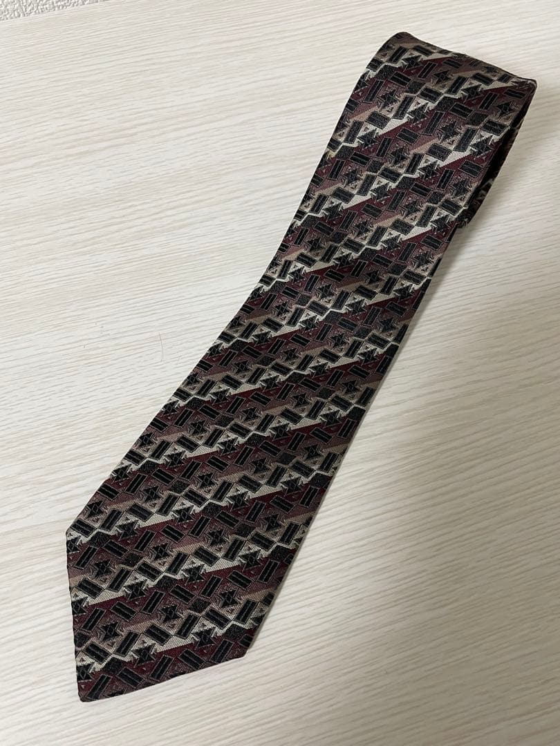 【美品】コムデギャルソン ネクタイ