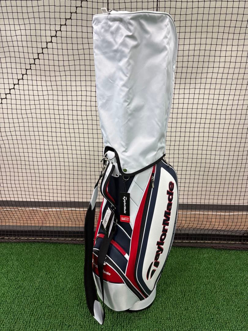 未使用新品　テーラーメイド　トゥルーライト　キャディバッグ
