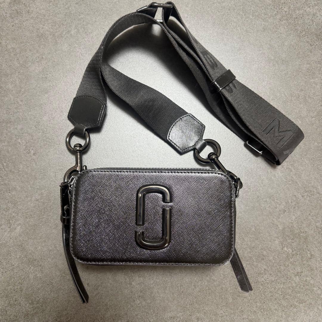 Marc Jacobs ショルダーバッグ ブラック　マークジェイコブス　黒