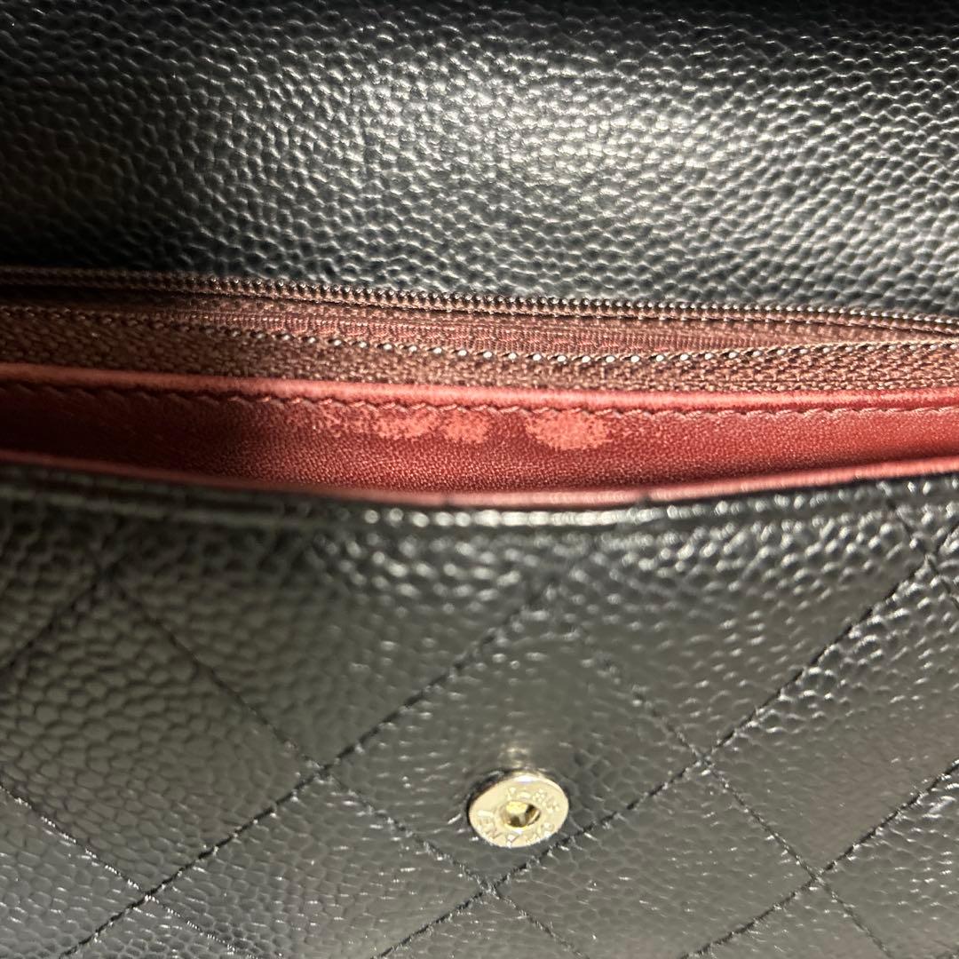 CHANEL キャビアスキン長財布