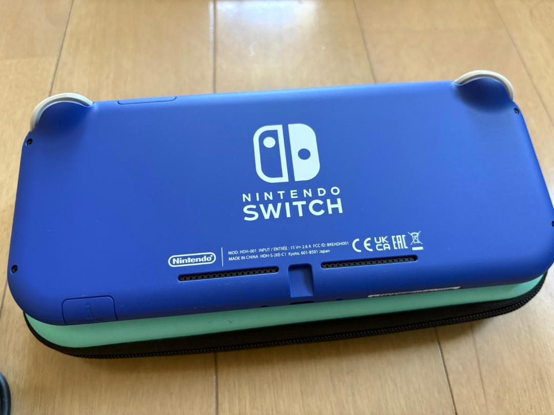 Nintendo Switch Lite ブルー 本体 充電器 ケース付き