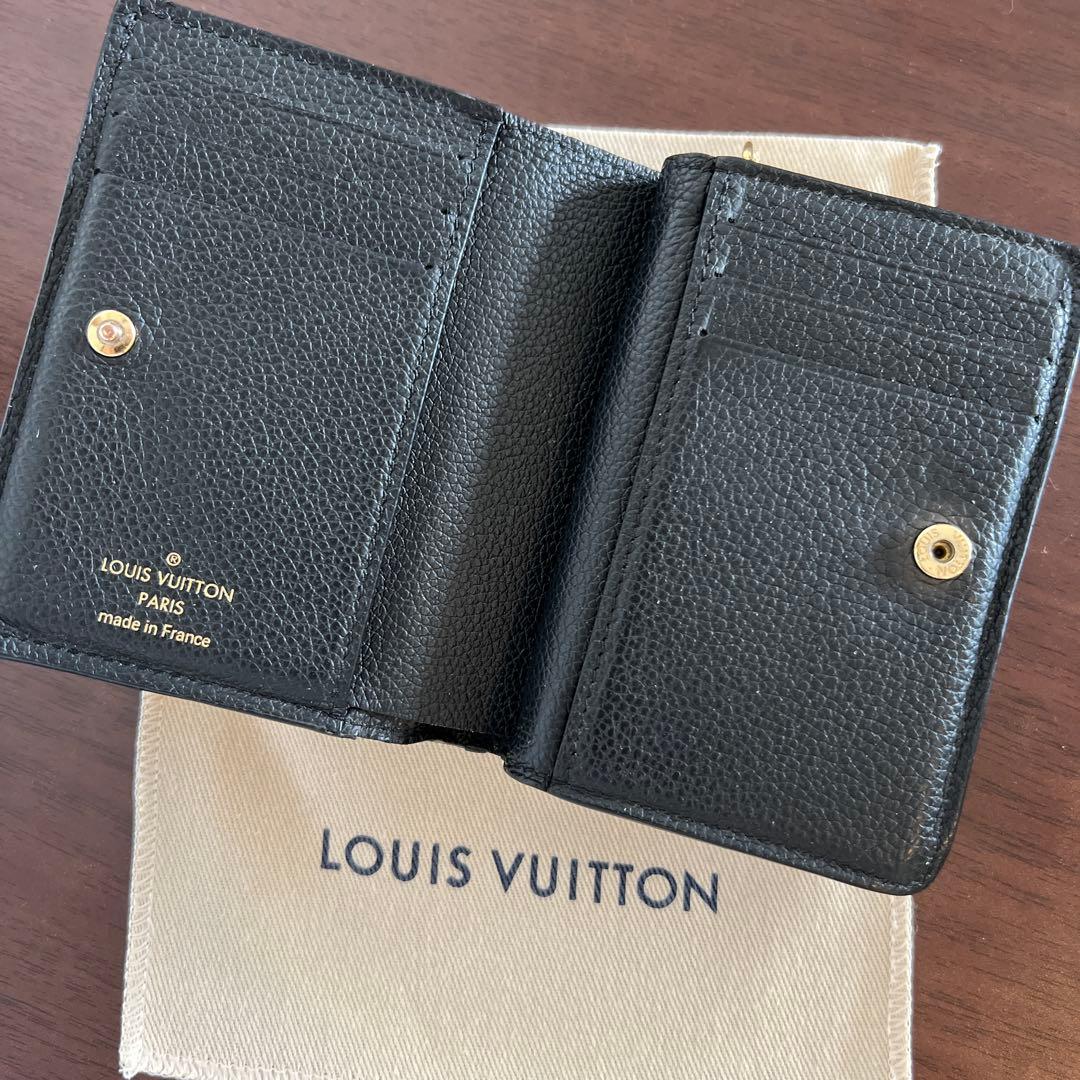 LOUIS VUITTON ポルトフォイユ・クレア