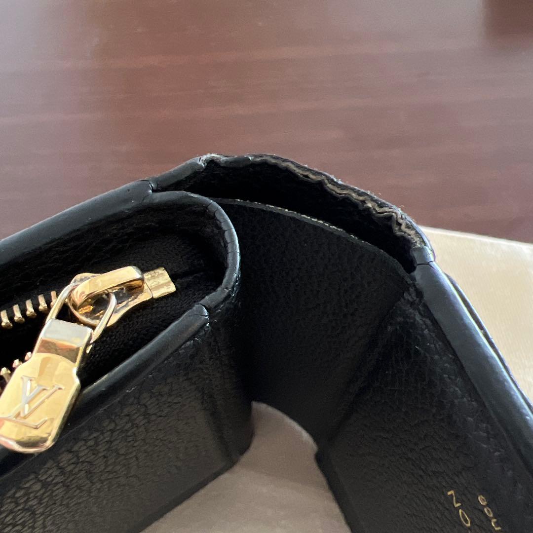 LOUIS VUITTON ポルトフォイユ・クレア