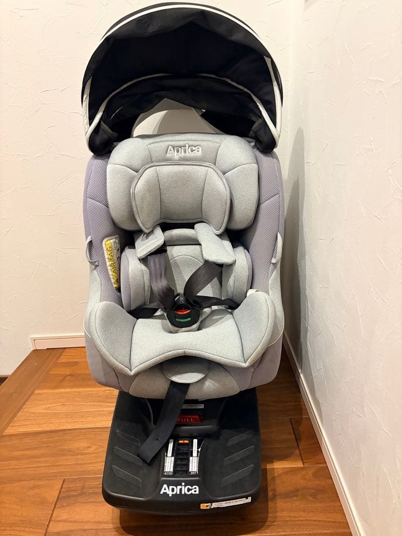 クリーニング済　美品　アップリカ　クルリラ　ISOFIX　付属品全て揃っています
