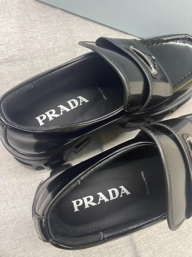 極美品PRADA ブラック ローファー厚底