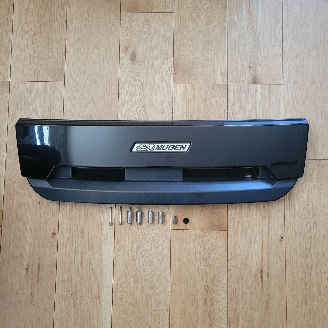 ホンダ N-BOX カスタム JF1 無限 フロント グリル