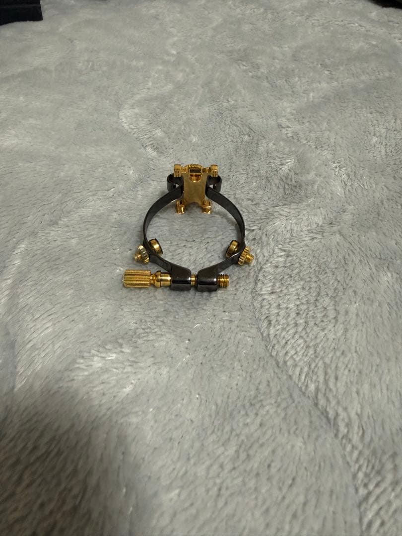 JLV アルトサックス用リガチャー　プラチナメッキ