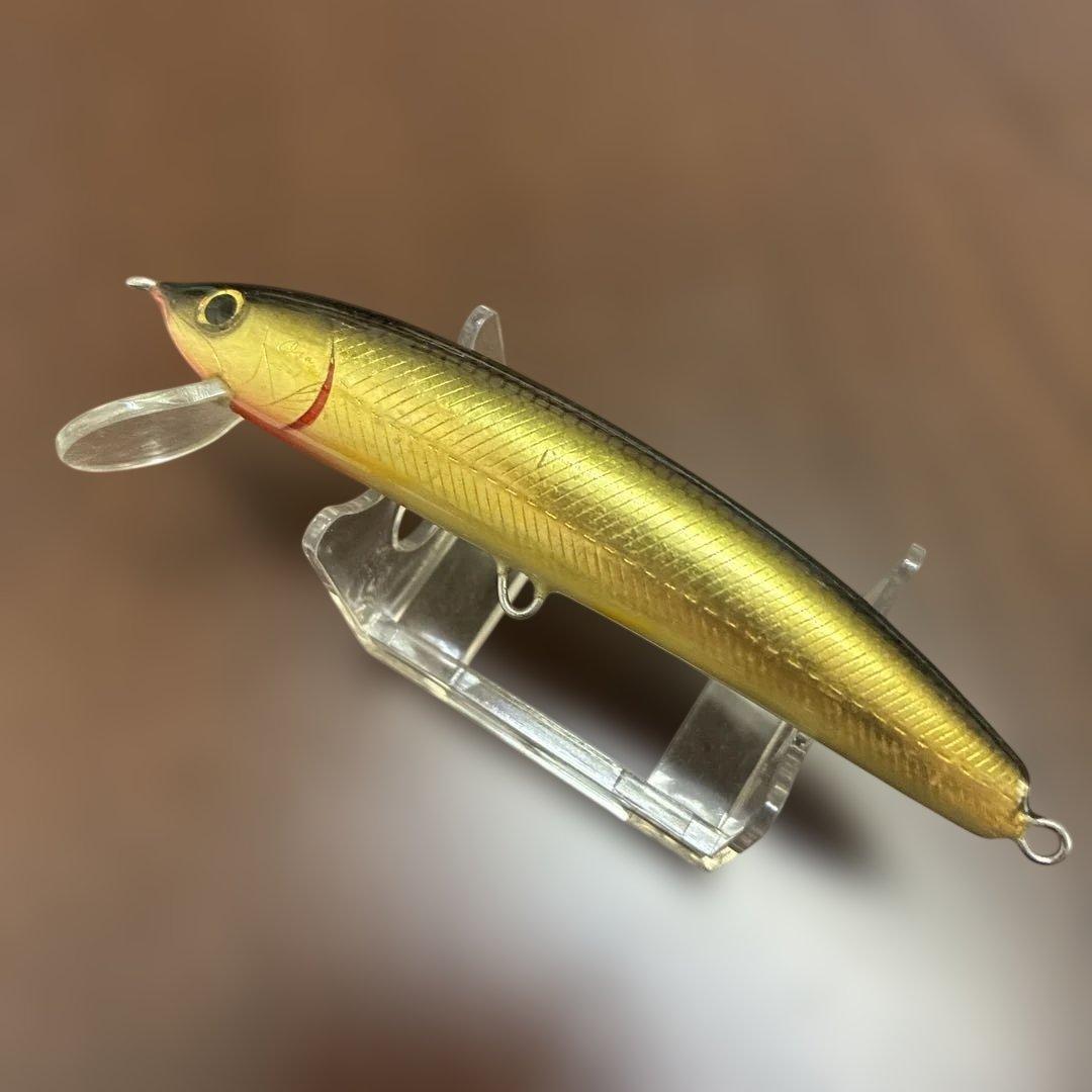 ORA RS90 0501銀箔シャッドカラー　ミノー　湖　ルアー