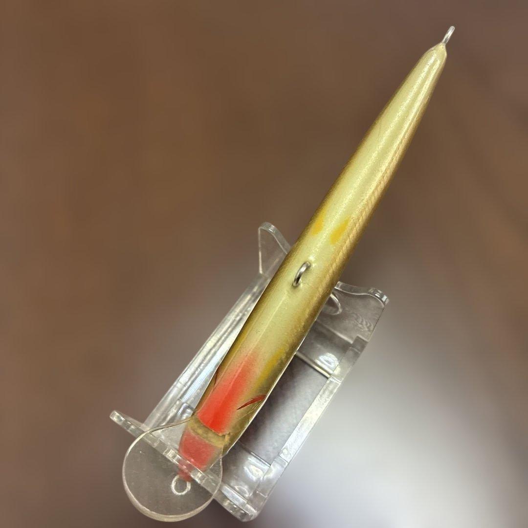 ORA RS90 0501銀箔シャッドカラー　ミノー　湖　ルアー