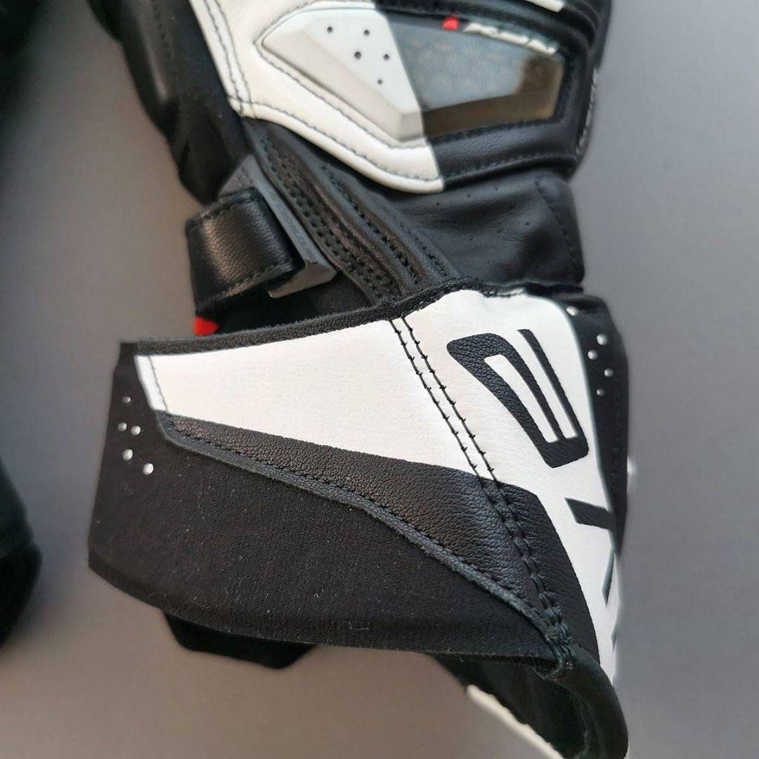 2月7日終了　美品　Sサイズ　FIVE　RFX-1　EVO　レーシンググローブ