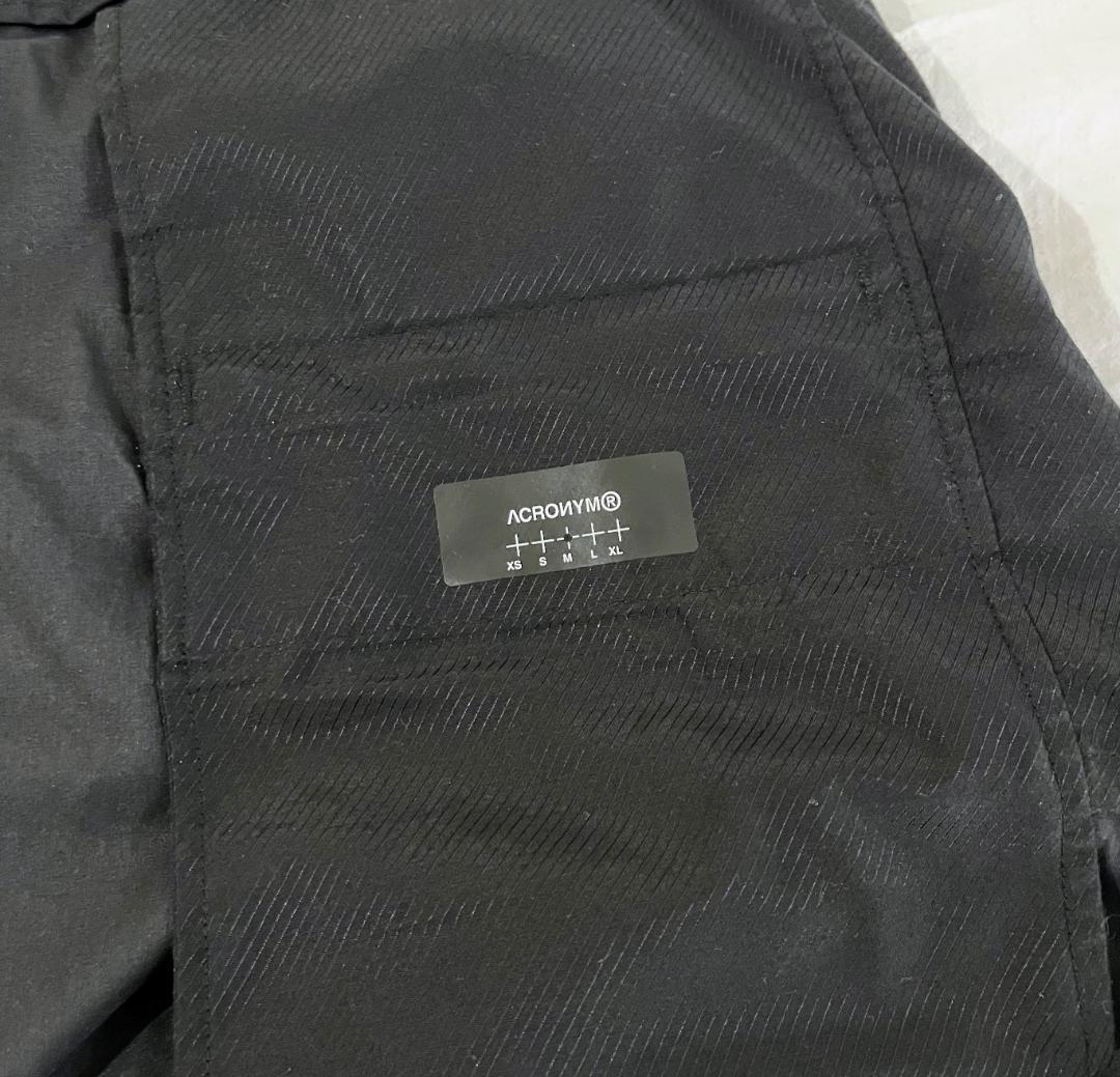 ACRONYM P30A-E Mサイズ ブラック