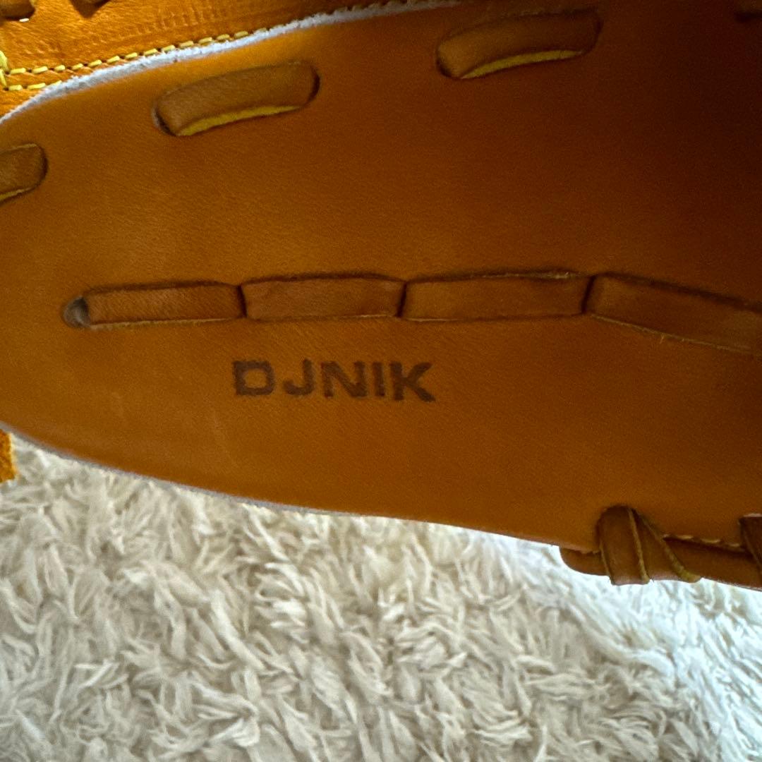 ドナイヤ　内野手用グラブ（軟式用）　DJNIK