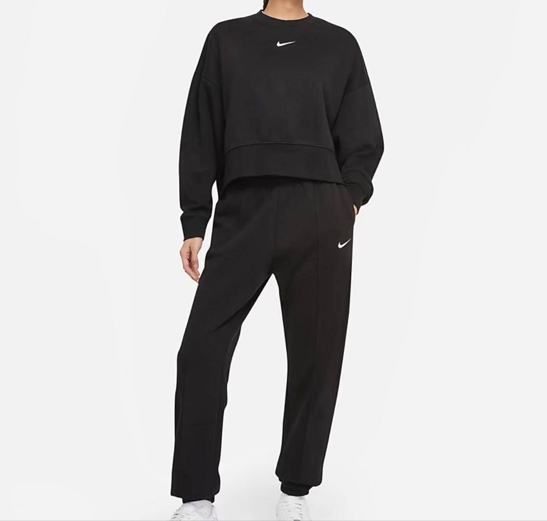 ナイキ　ブラック スウェット上下セット
