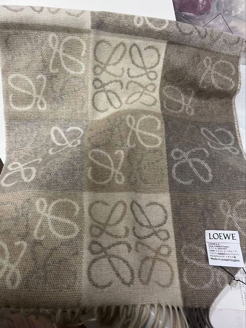 LOEWE スカーフ ベージュ×ブラウン