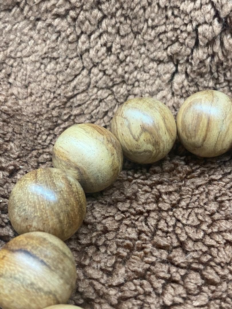 【天然木の風合い】木目が美しい 木珠ブレスレット