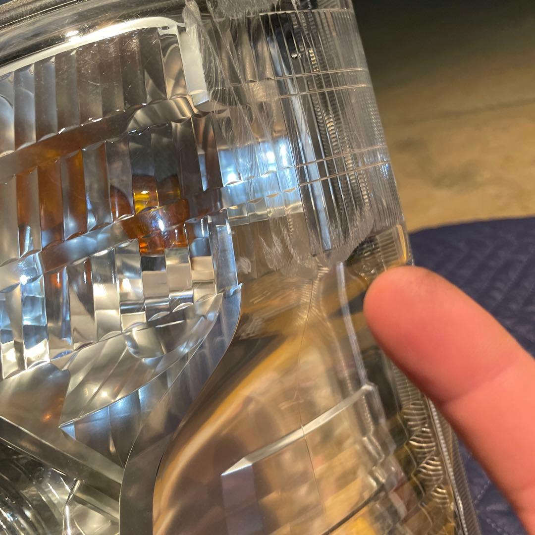 現行　デュトロ　ワイドキャブ　ヘッドライト　左側