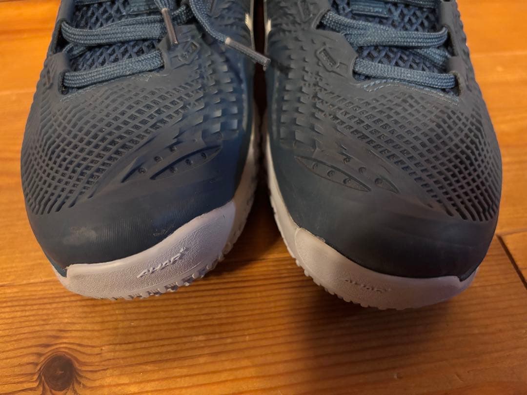 Minyanアシックス　コートFF3 OC 26.0センチ