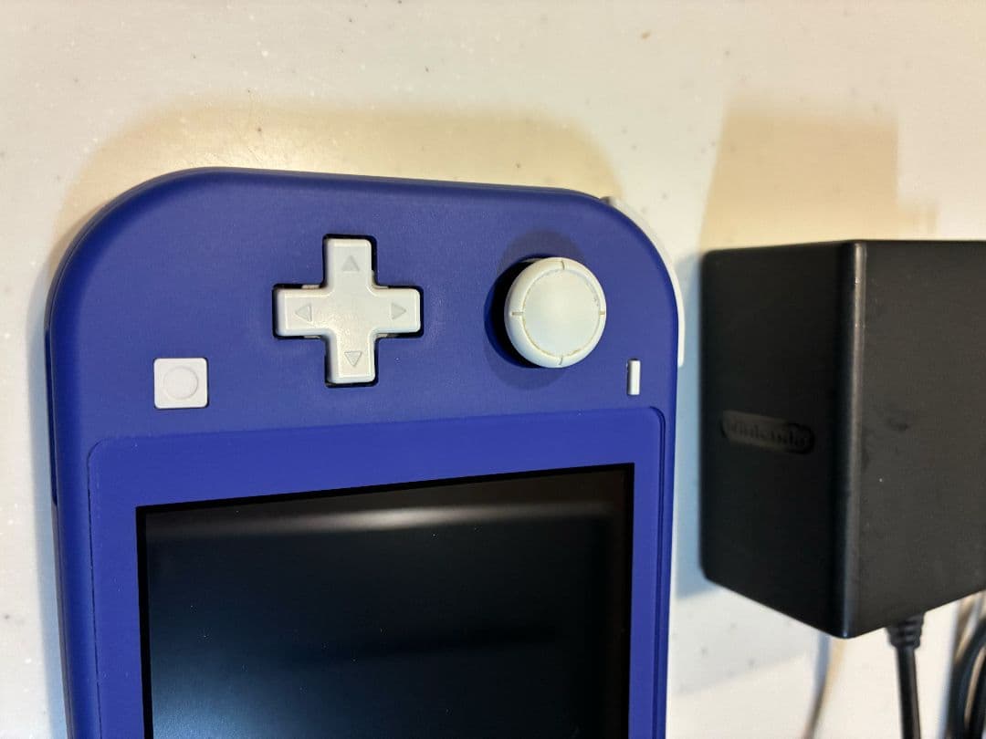 Nintendo Switch Lite 本体　美品