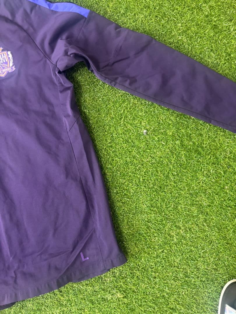 ①サンフレ　非売品　支給品　上下　サンフレッチェ広島　紫　7部丈　パンツ