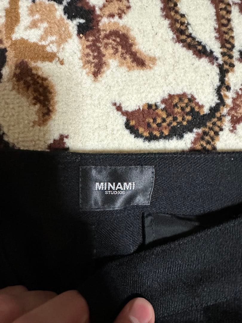 ただの服好き minamistudios ウールスラックス