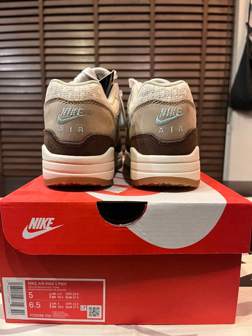 新品　NIKE AIR MAX 1 PRM 5 ベージュ/ブラウン23.5cm