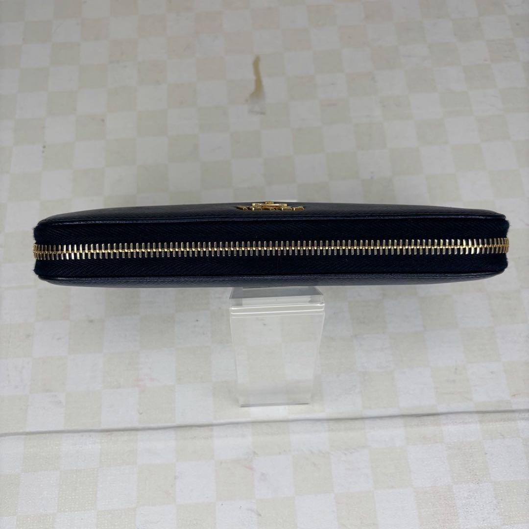 極美品　PRADA プラダ　長財布　ラウンドファスナー M08