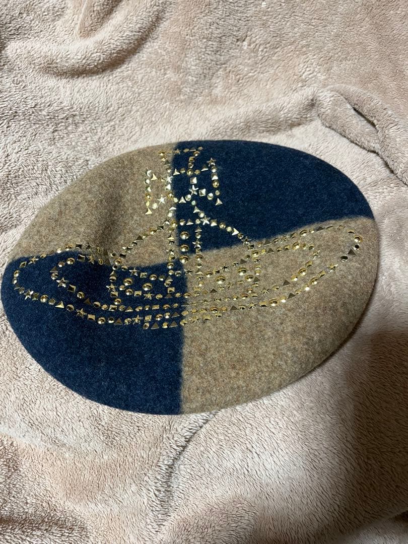 ヴィヴィアンウエストウッド ベレー帽 スタッズ