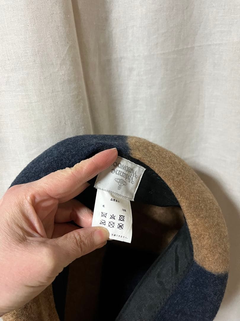 ヴィヴィアンウエストウッド ベレー帽 スタッズ